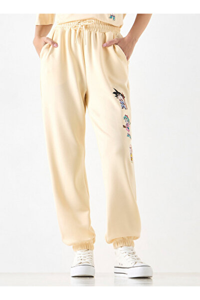 SP Characters بنطال رياضي مطبوع عليه Dragon Ball Z مزود برباط إغلاق وجيوب