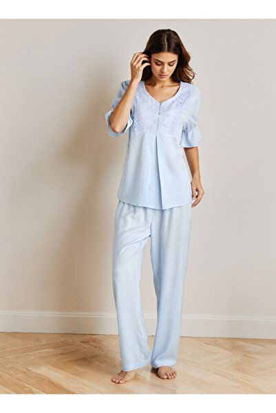 FAV طقم بيجامة (قميص وبنطال بأزرار) من الفيسكوز