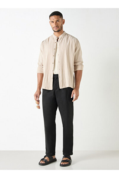 Iconic Solid Regular Fit Trousers with Pockets