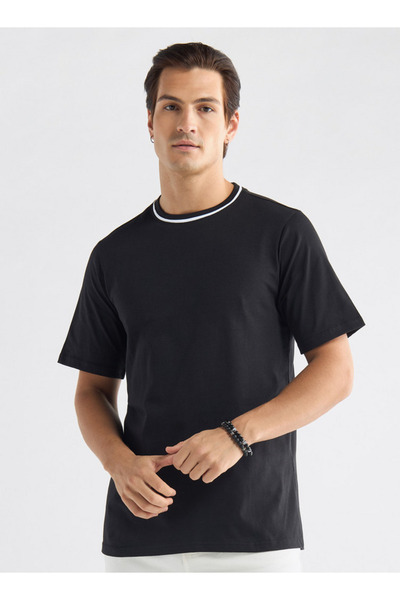 FAV Solid T-shirt with Round Neck and Short Sleeves