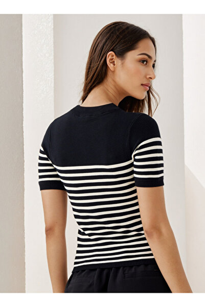 FAV Striped Knit Top with Short Sleeves