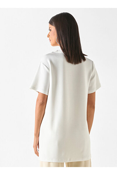 Iconic Iconic Embellished Top with Short Sleeves