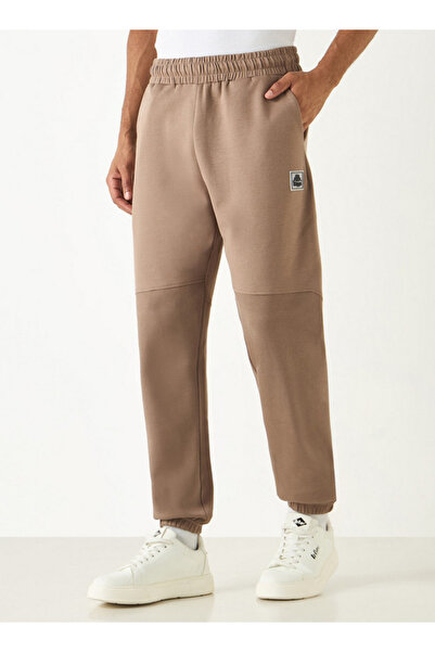Kappa Logo Detail Joggers With Elasticated Waistband And Pockets