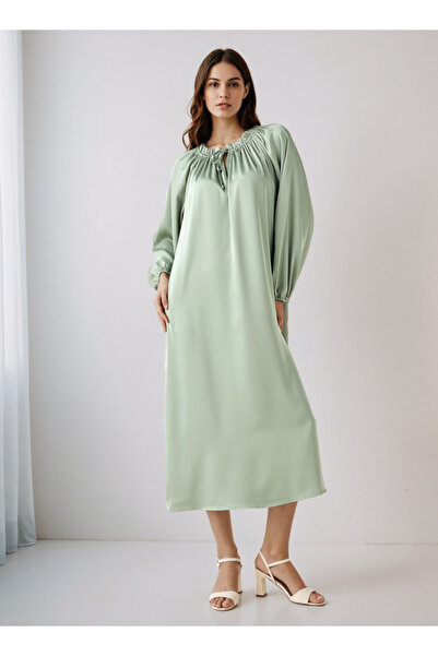 FAV Shift Midi Dress with Tie-Ups