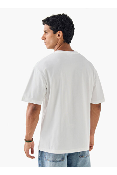 SP Characters تي شيرت مطبوع بقصّة مريحة