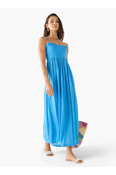 FAV فستان ماكسي بدون أكمام بقصة A وتفاصيل مطرزة