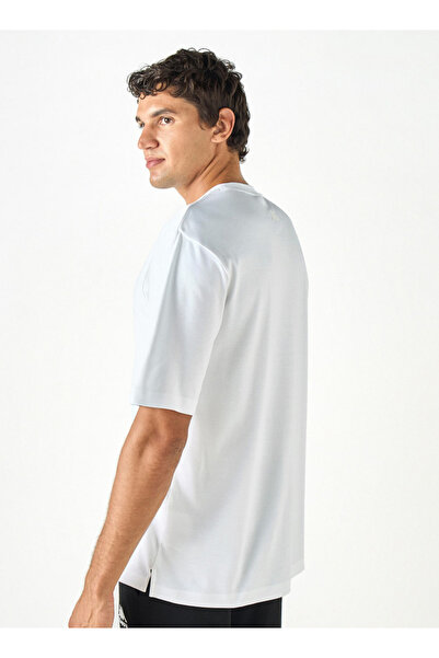 Kappa Logo Textured T-shirt with Crew Neck and Short Sleeves
