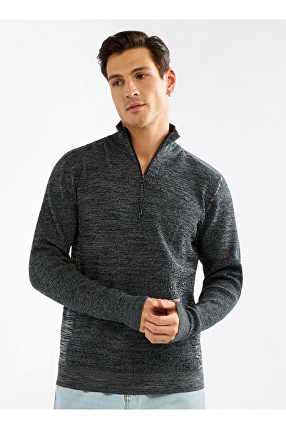 FAV Textured Sweatshirt With High Neck And Long Sleeves