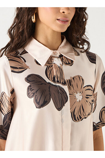 Iconic Floral Print Shirt Dress With Collar And Short Sleeves