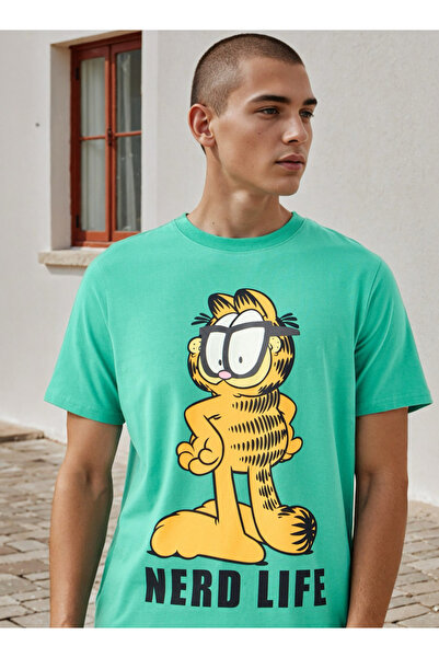 SP Characters Garfield Print Regular Fit T-shirt
