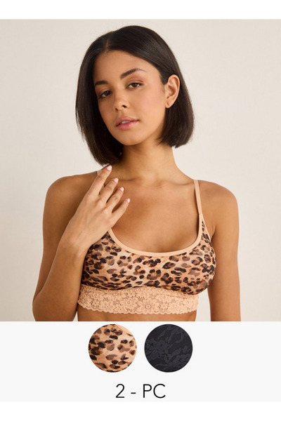 FAV مجموعة من قطعتين - حمالة صدر بتفاصيل دانتيل