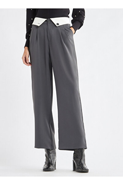 FAV Plain Wide Leg Pants With Pleat Detail And Pockets