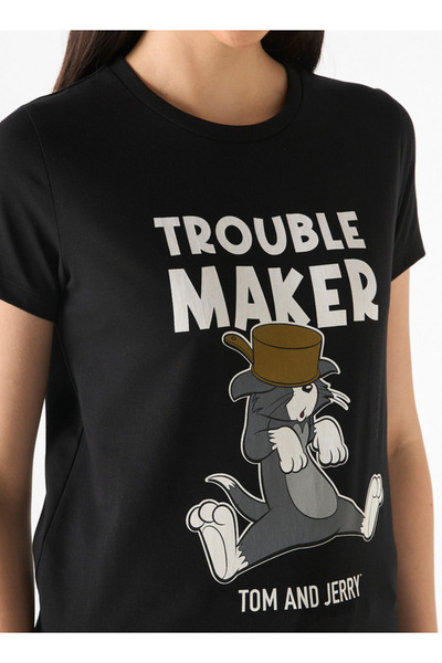 SP Characters Tom and Jerry Print Crew Neck T-shirt with Short Sleeves