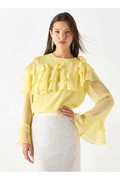 Iconic بلوزة منقوشة بأكمام طويلة وتفاصيل كشكشة