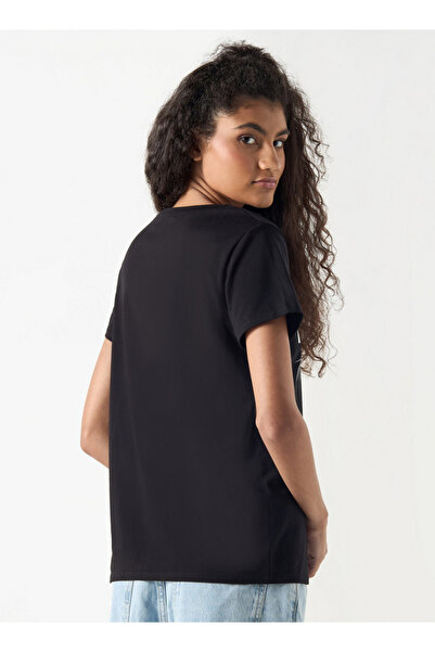 SP Characters Fruits Basket Tohru Honda Print T-shirt with Crew Neck and Short Sleeves