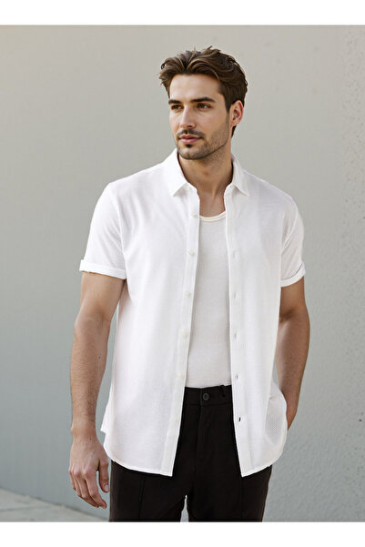 Iconic قميص بقصّة سليمة ومُحكمة