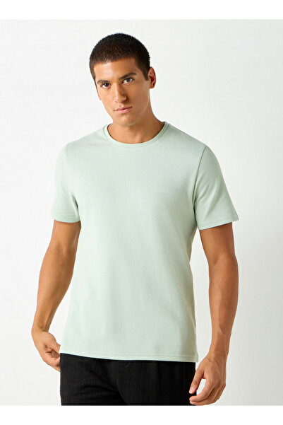 Iconic تي شيرت منقوش بأكمام قصيرة ورقبة دائرية