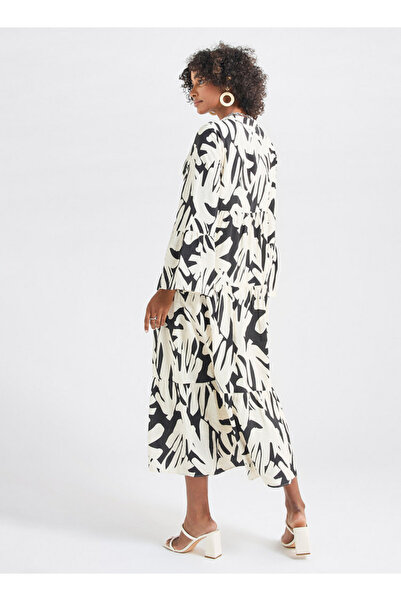 FAV Abstract Print Midi Dress with Mandarin Collar and Long Sleeves