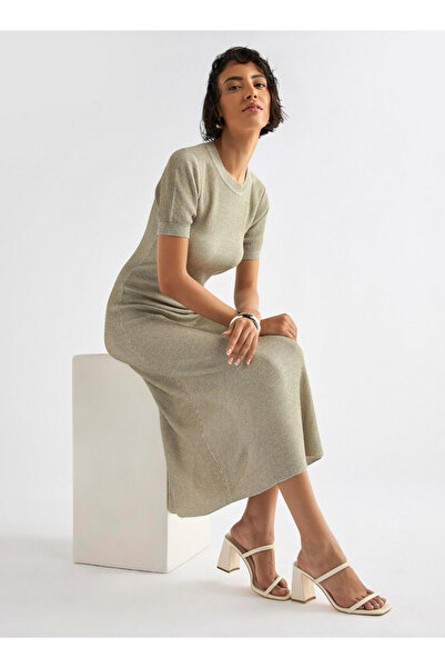 FAV Ribbed Midi Sheath Dress with Short Sleeves