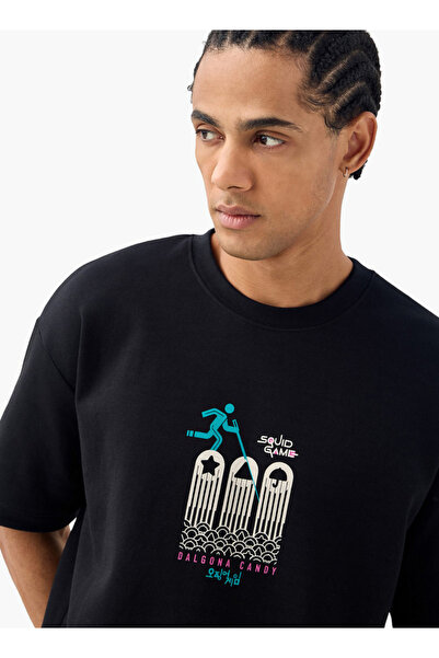 SP Characters تي شيرت بطبعة Squid Games برقبة دائرية وأكمام قصيرة