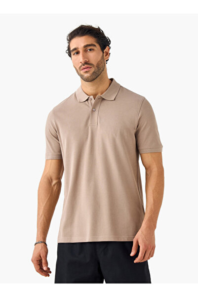 FAV تي شيرت بولو بقصّة عادية وأكمام قصيرة