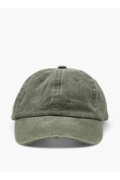 Lee Cooper Lee Cooper Logo Embroidered Cap with Buckled Strap Closure