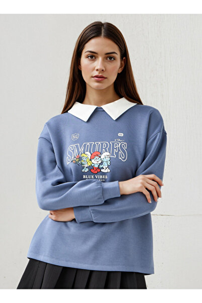 SP Characters سويت شيرت بطبعة السنافر مع ياقة متباينة