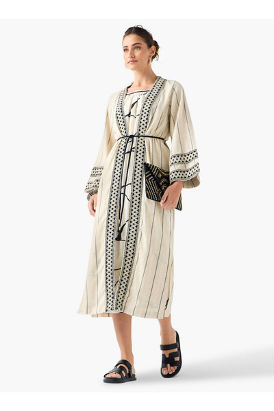 Iconic فستان مطبوع مع بلوزة طويلة