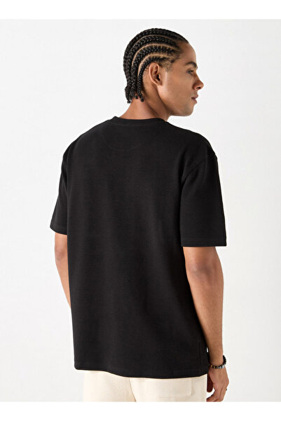 SP Characters Graphic Print T-shirt with Short Sleeves and Crew Neck