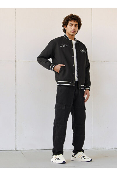 SP Characters سترة الجامعة