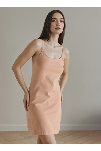 FAV فستان قصير يصل إلى الركبة