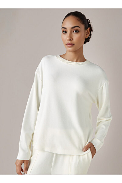 FAV Regular Fit Ribbed Round Neck Sweater