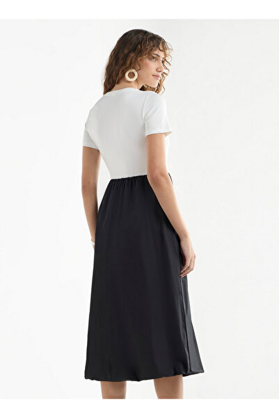 FAV Colourblock A-line Dress with Round Neck and Short Sleeves