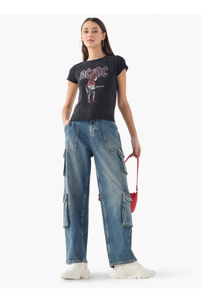 SP Characters Ac/dc Print Crew Neck T-shirt With Short Sleeves