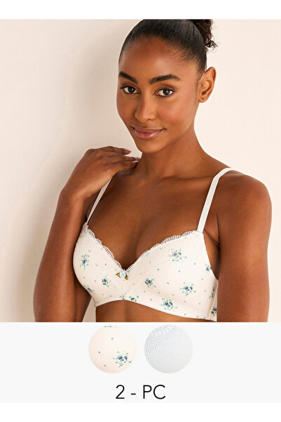 FAV طقم من قطعتين - حمالة صدر بتفاصيل دانتيل مع إغلاق بخطاف وعين