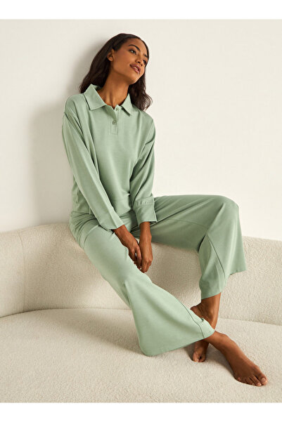 FAV طقم بيجامة قميص بياقة وسروال