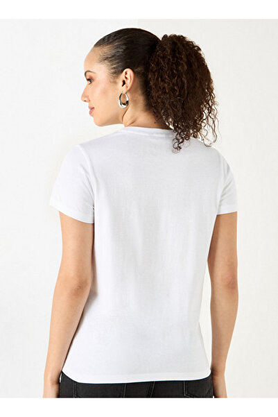 FAV Slogan Print Crew Neck T-shirt with Short Sleeves