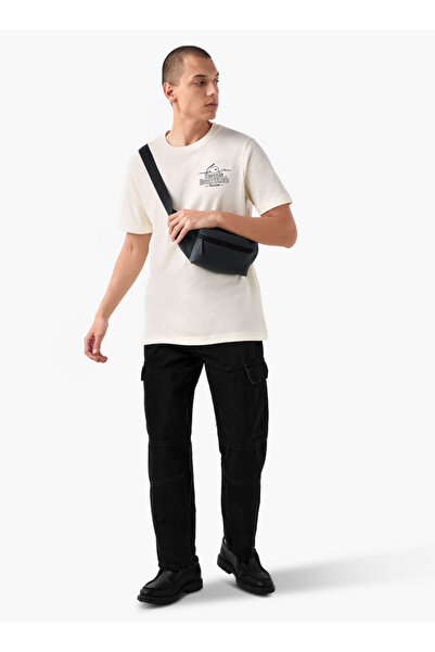 FAV Peanuts Print T-shirt with Crew Neck