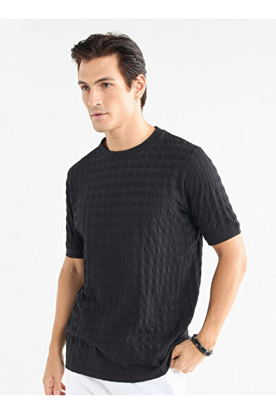 FAV Textured Crew Neck T-shirt with Short Sleeves