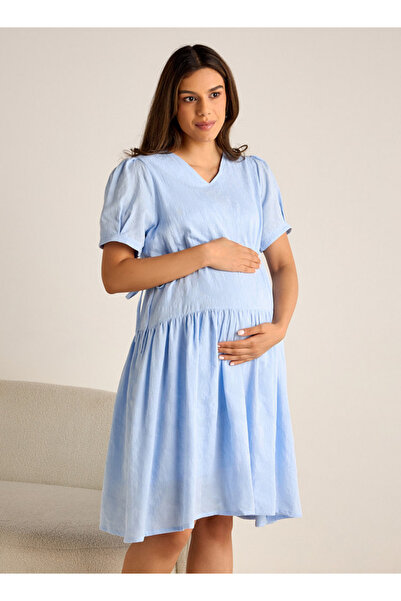 FAV فستان نوم منقوش بفتحة رقبة على شكل حرف V وأكمام قصيرة