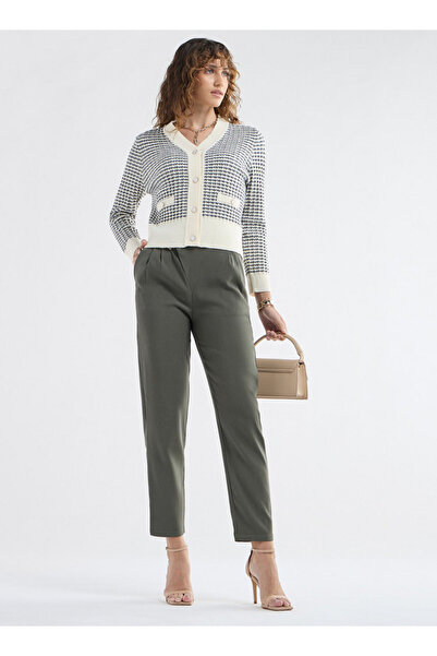 FAV Textured V-neck Cardigan with Long Sleeves and Button Closure