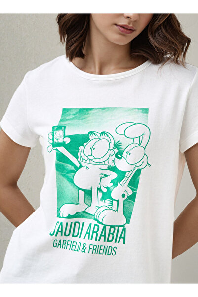 SP Characters Ksa National Day Graphic Tees