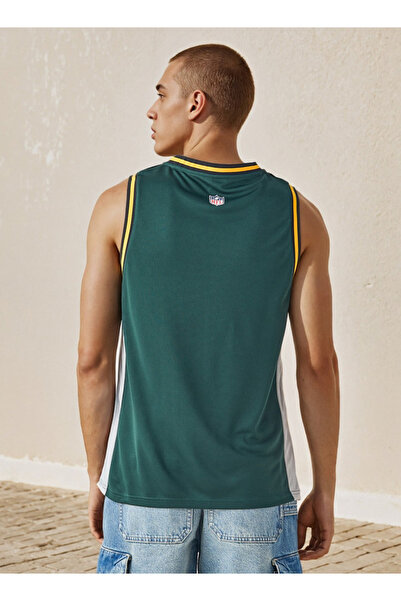 SP Characters NFL Sleeveless Vest with Crew Neck