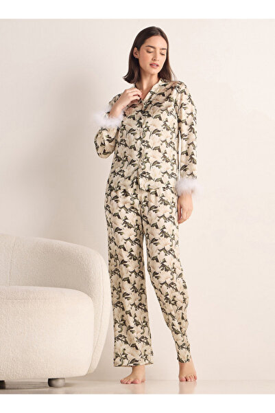 FAV طقم بيجامة ساتان بطبعة زهور