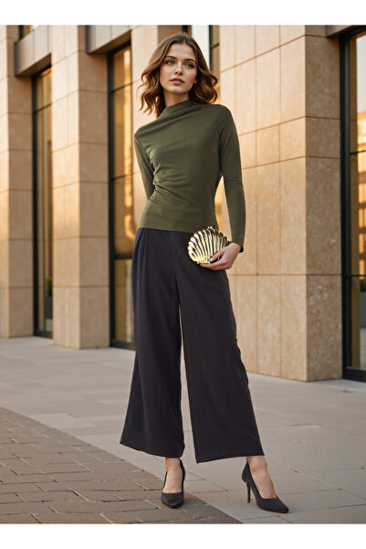 Iconic Iconic Cowl Back Top with Long Sleeves