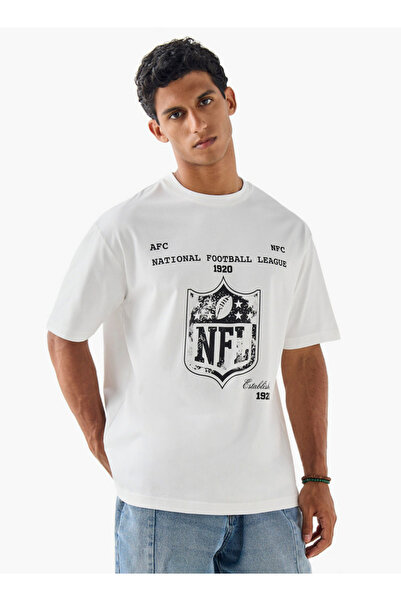 SP Characters تي شيرت مطبوع بقصّة مريحة