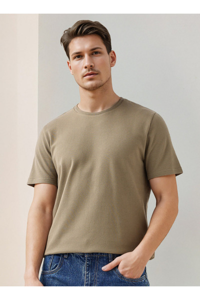 Iconic تي شيرت منقوش بالفشار