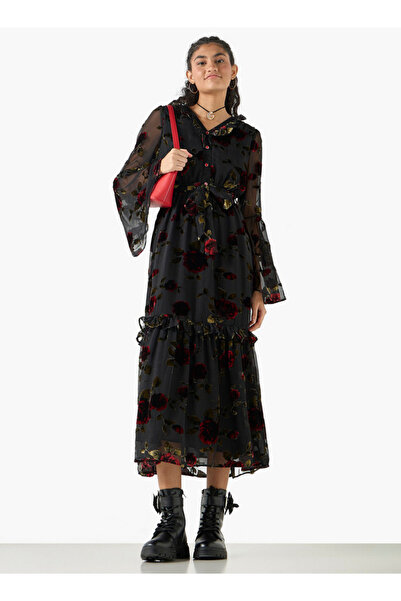 FAV فستان ميدي بقصة A ومزين بنقشة زهور وأكمام طويلة واسعة وحزام للربط