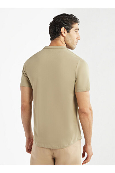 FAV Solid Camp Collar Shirt with Short Sleeves and Pocket