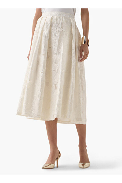 Iconic تنورة من الدانتيل على شكل حرف A مع تفاصيل مطوية